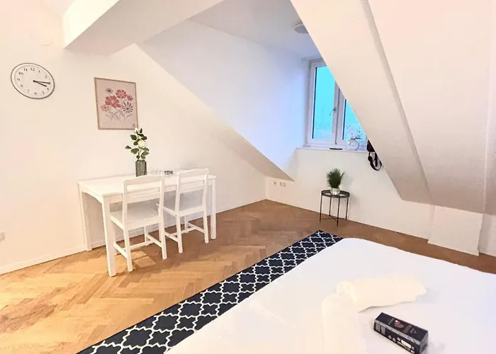 Simply Third Apartment