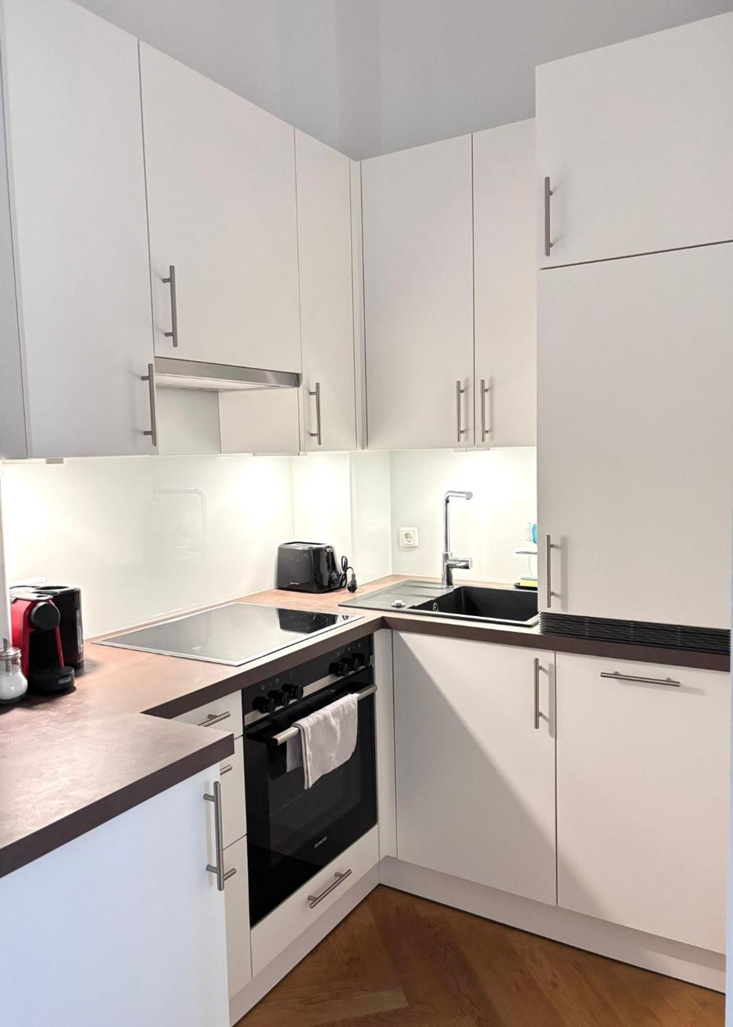 Apartment Simply Third